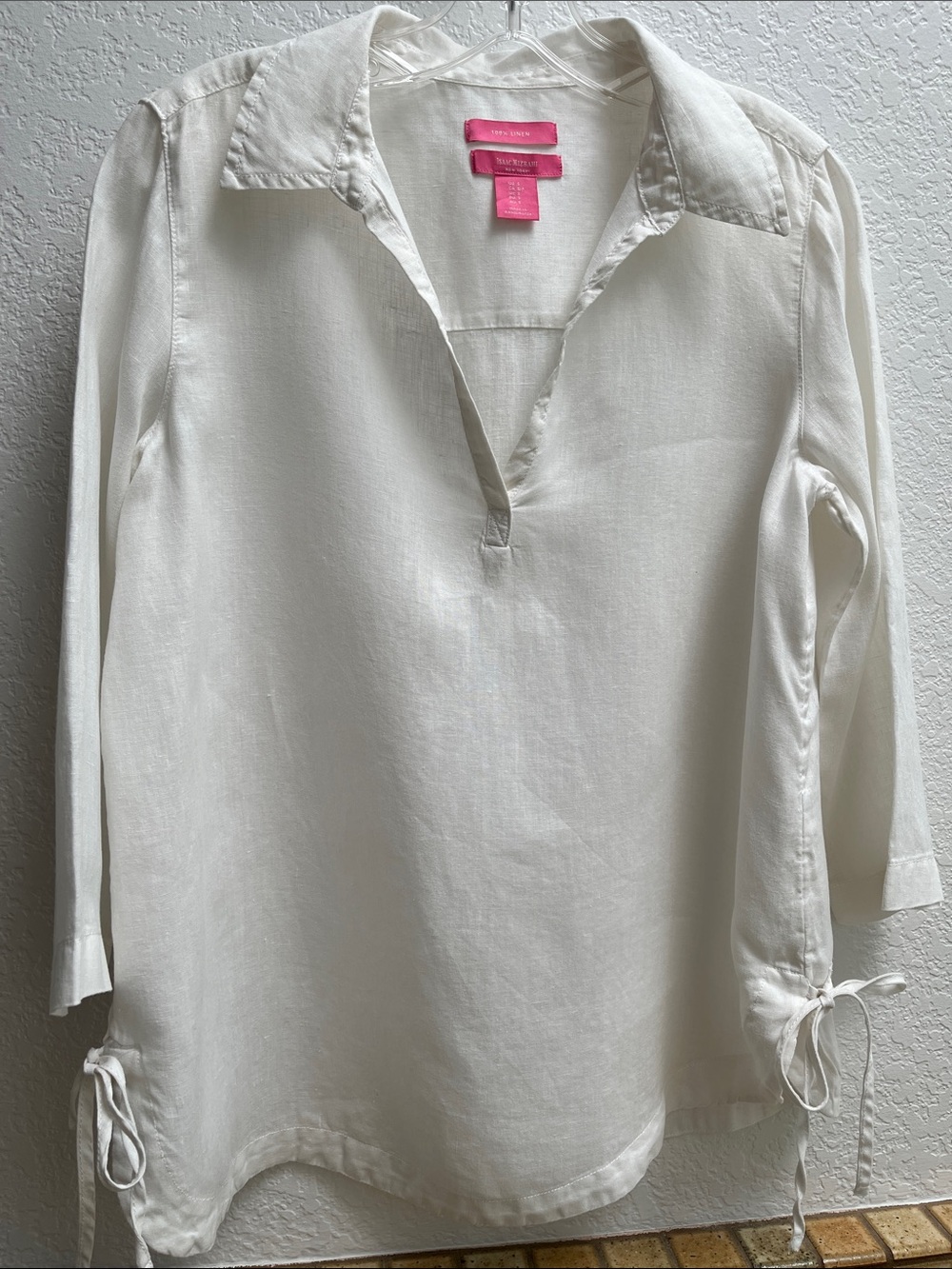 Isaac Mizrahi White Split-Neck Tie-Sleeve Tunic